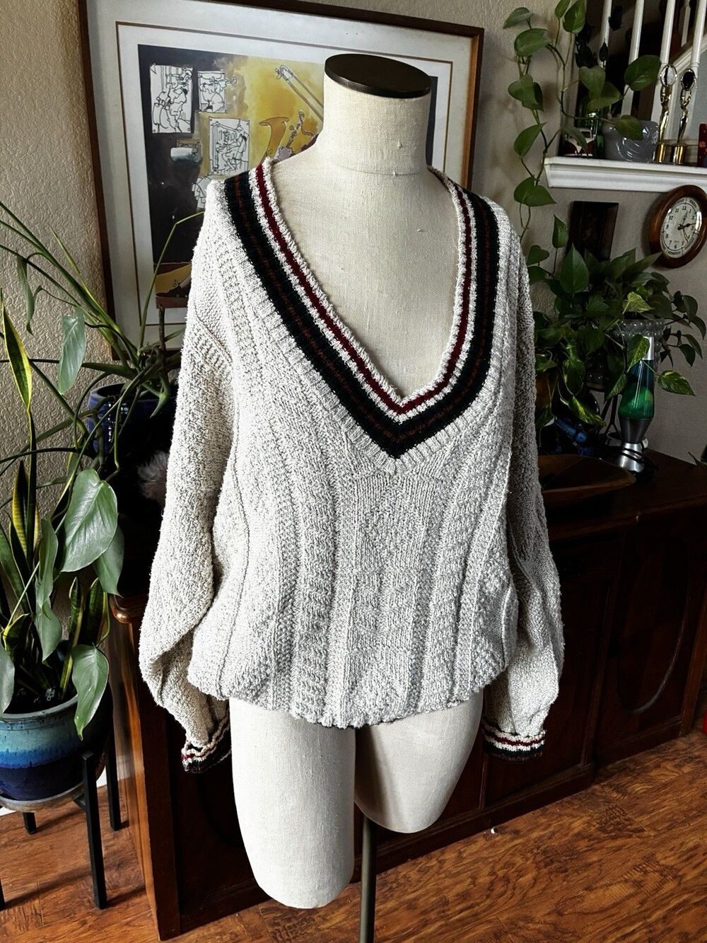 The Lodge Vintage Tennis Sweater V-Neck Classic Preppy Sz Large